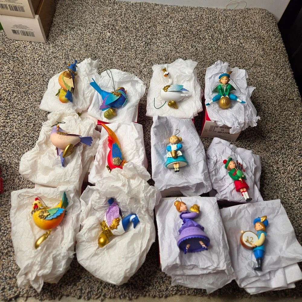 Hallmark Keepsake Twelve Days of Christmas Ornament Set 1-12 Boxed